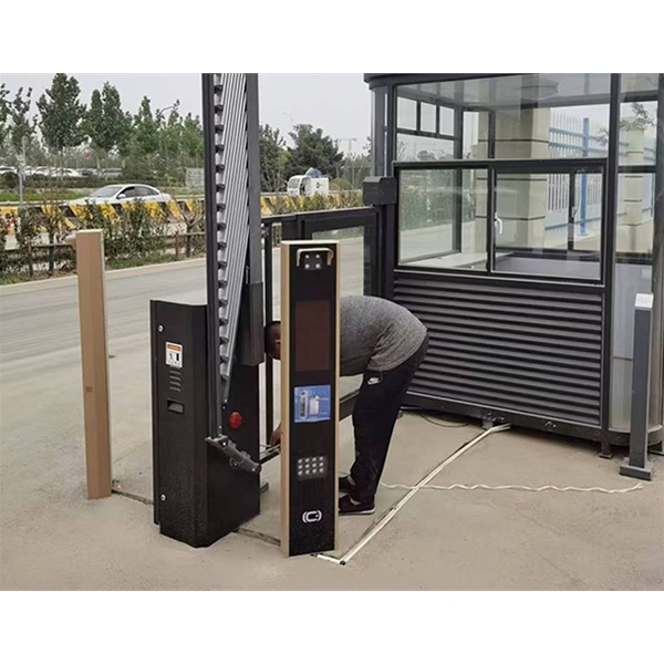 小區(qū)車(chē)牌識(shí)別系統(tǒng)