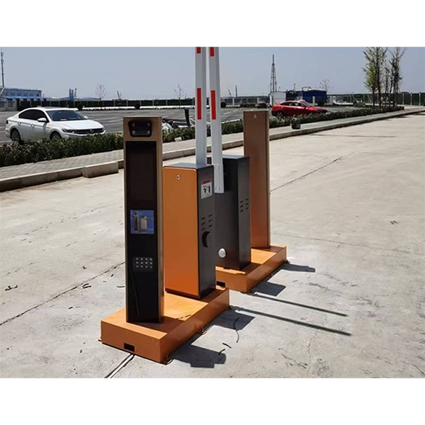停車場道閘自動(dòng)識別車牌系統(tǒng)
